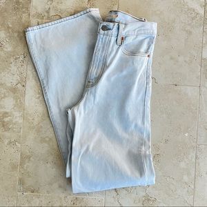 Levi’s Ribcage Wide Leg Jeans size 28